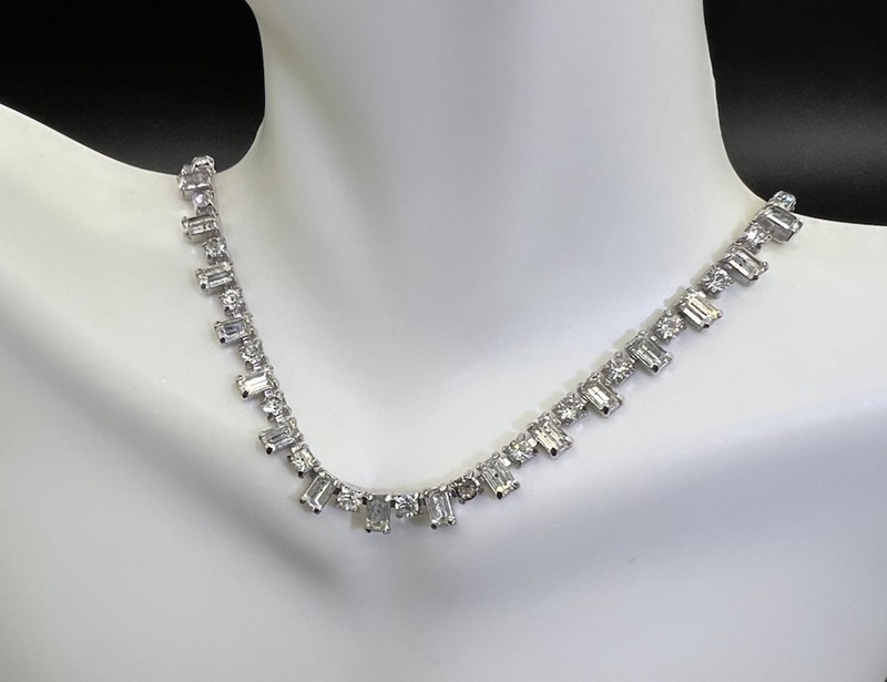 Vintage Baguette & Round Faceted Rhinestone Necklace 16″