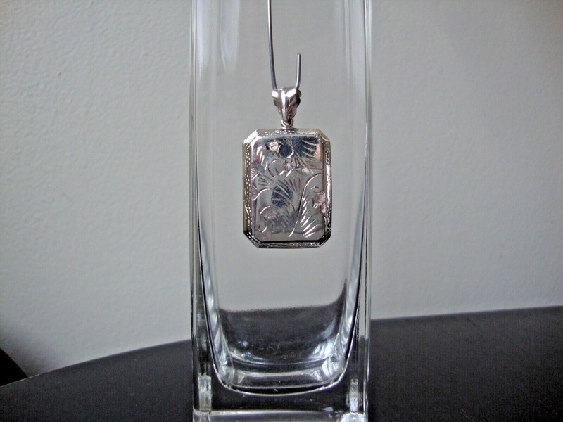 VTG LARGE 2-SIDED FLORAL ETCH RECTANGLE KEEPSAKE LOCKET/PENDANT SILVER STAMP 925