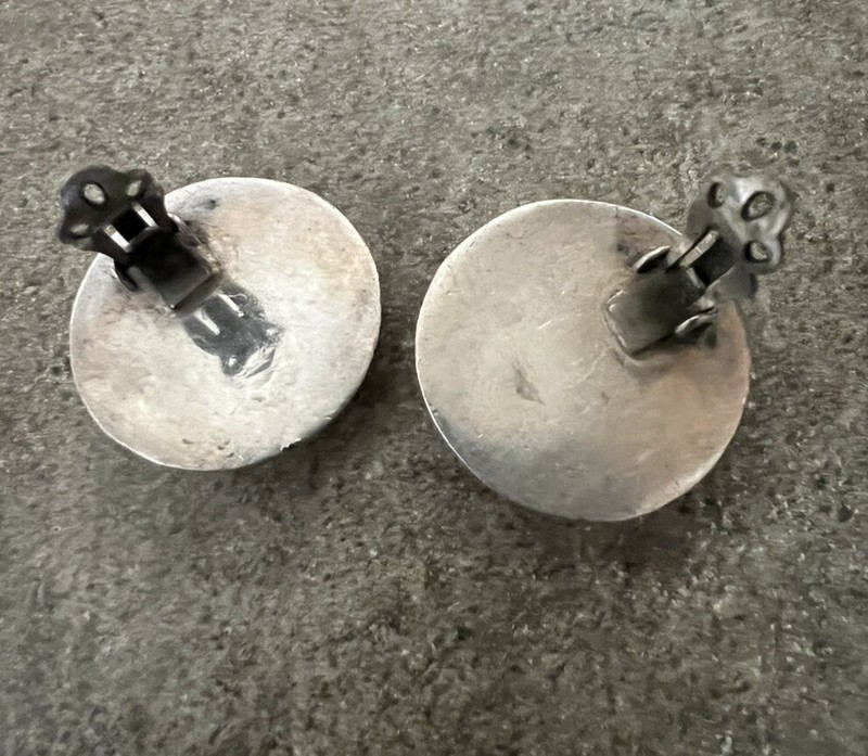 Vintage Southwestern Retro Western Puffy Etched Concho Silver Earrings gallery