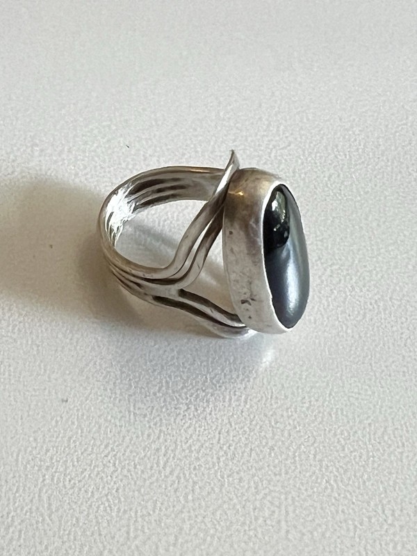 Vintage 90s Sterling Silver .925 Ring Oval Onyx Stone Size 7 gallery