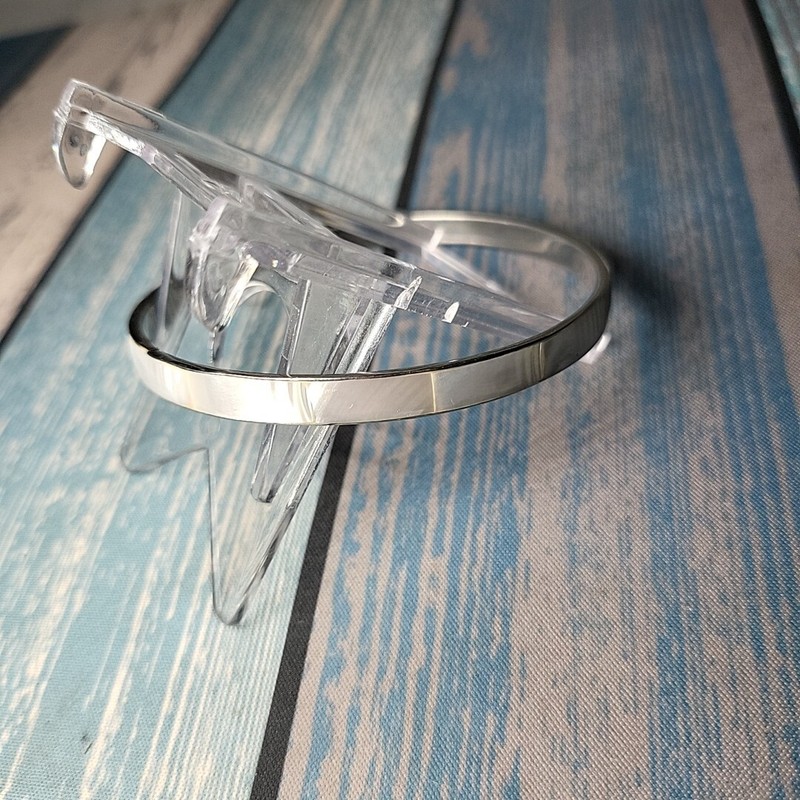 Mother of Pearl Inlay Bangle Bracelet Silver Tone (2-3/4" in Size) gallery