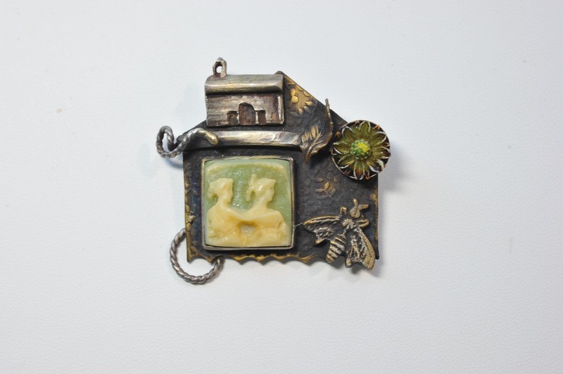 Vtg BROOCH Artisan signed unique flower bug bee cameo - interesting piece gallery