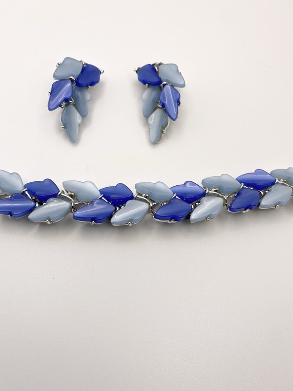 Vintage BSK Signed Blue Thermoset Leaf Bracelet & Earrings Set Silver Tone gallery