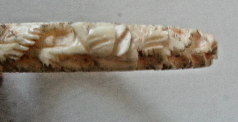 Vintage Carved Bхne Floral Bangle Bracelet Cream Ivory Color gallery