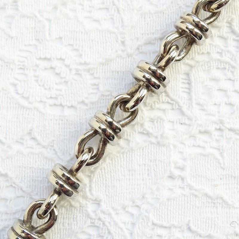 Unique Vintage 7.5” Figure 8 Chain Link Cable Bracelet Silver Plated 45 Grams gallery