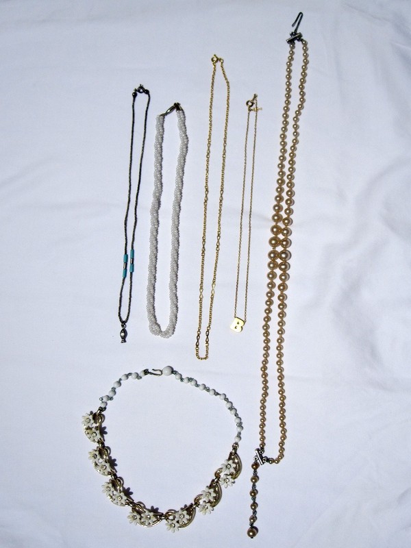 Lot of 6 Vintage Costume Jewelry Necklaces 1980s 1990s