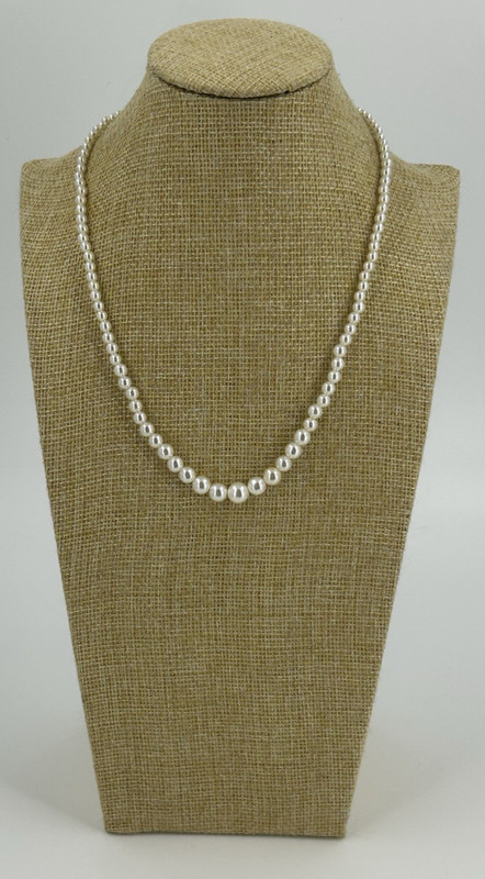 Vintage Faux Pearl Graduated Choker Necklace Womens 37 Inch Box clasp