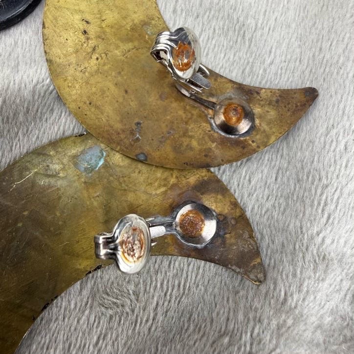 Vintage Clip On Earrings Moon Dangle Celestial Statement 80s gallery