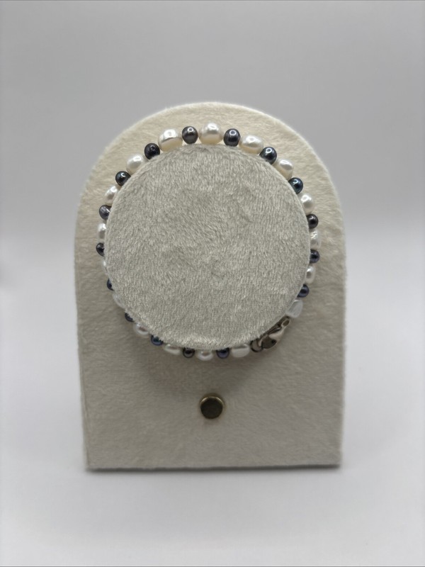 Vintage White Gray 5mm Pearl Bead Bracelet 7.5″