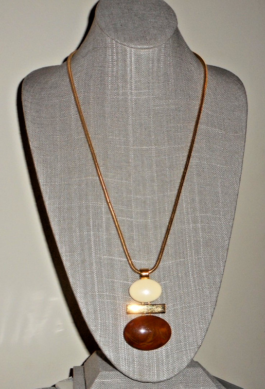 Vintage Avon Mod Deco Cream/Brown Pendant on Gold-tone Snake Chain Necklace 24" gallery