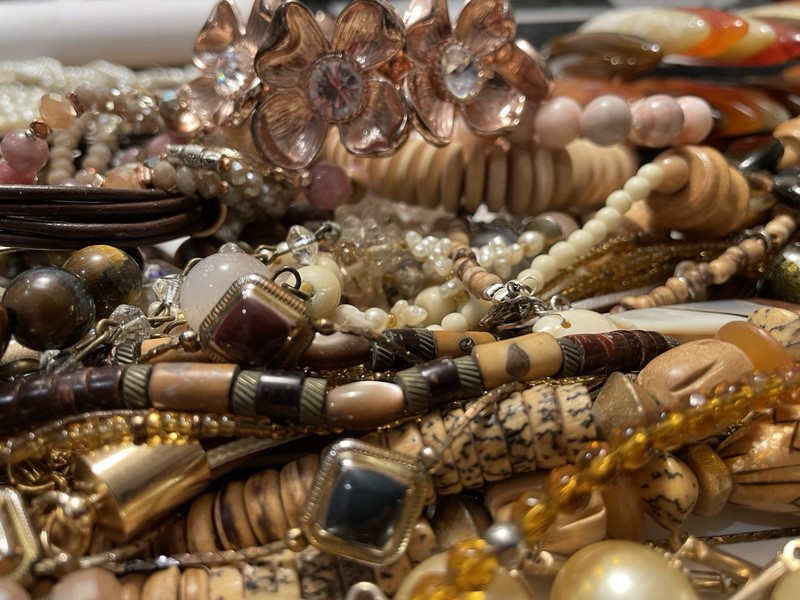 4Lb Mixed Mystery Jewelry Lot Vintage Mod Boho Beaded Necklaces Bracelets gallery