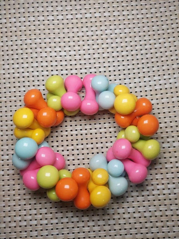 Vintage Colorful Chunky Plastic Puzzle Bead Stretch Elastic Bracelet 1970’s-80’s