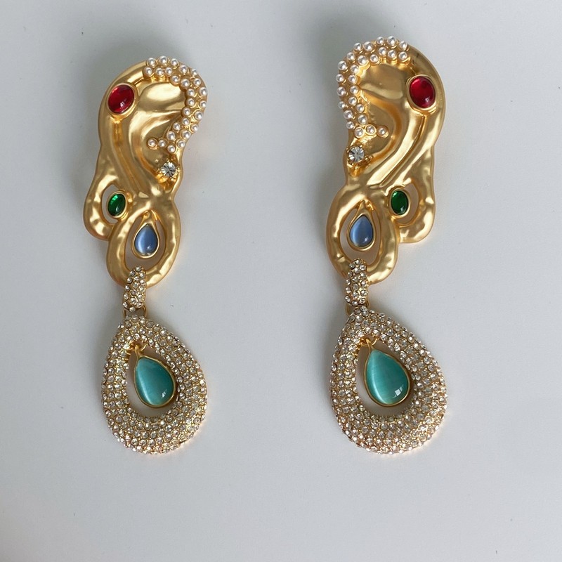 Vintage Schiaparelli Surreal Fluid Sculpted Gold Teardrop Gemstone Clip Earrings
