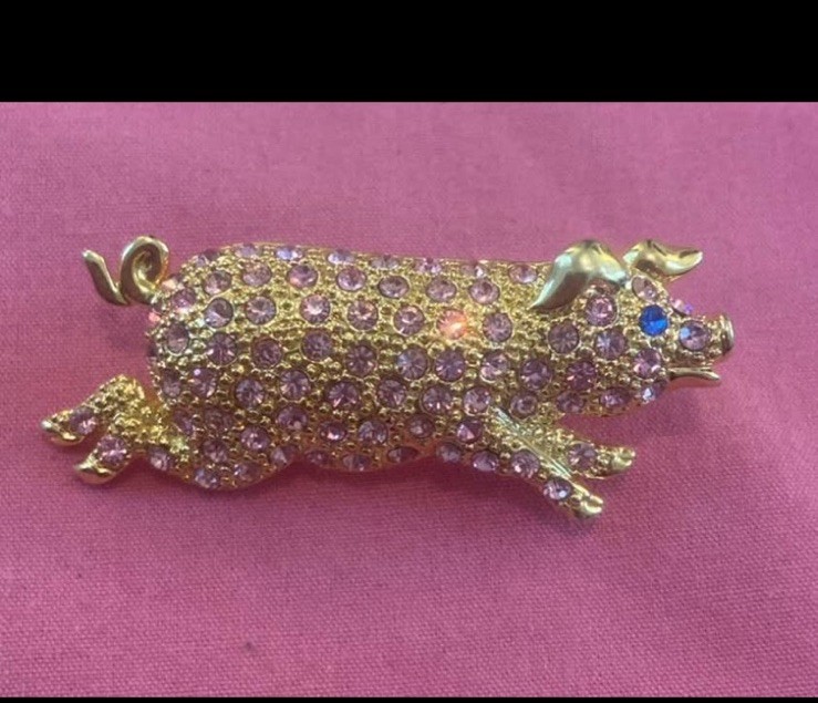 Designer Gold-tone AHM rhinestone Pig brooch pin measures 2 in by 3/4 in