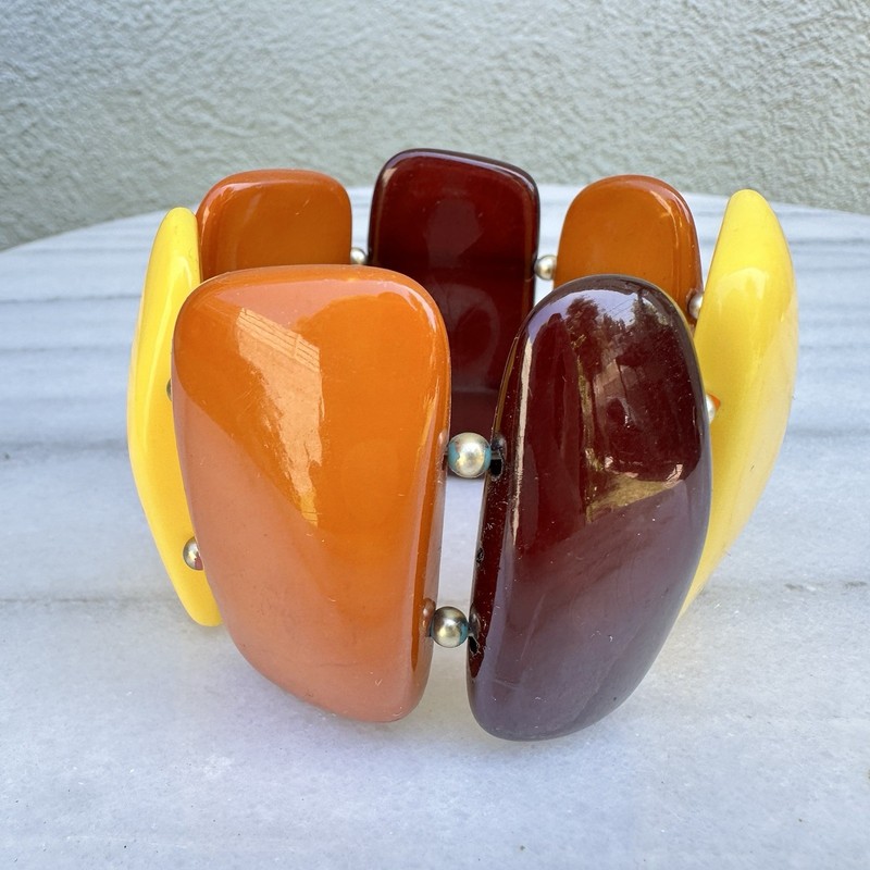 Butterscotch Resin Bracelet Amber Lucite Stretch Chunky Retro Mod 70s 60s Vtg gallery