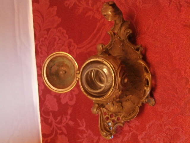 ANTIQUE FRENCHCLASSIC BAROQUE BELLE EPOQUE LEAVY BRONZE/BRASS INK WELL gallery