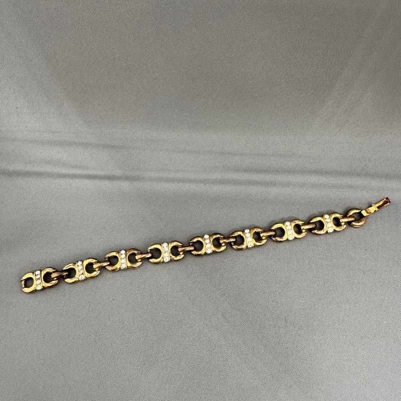 Vintage Gold Tone Rhinestone Scroll Link Bracelet 7.5 Inch Fold Over Clasp