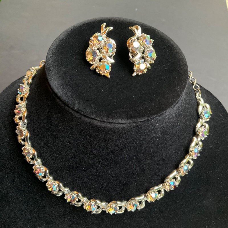 Vtg Set BSK Choker Necklace (16″) Clip On Earrings Set Silver Tone AB Rhinestone