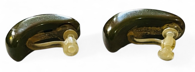 Vintage 1930’s Art Deco WWII Era Spinach Green Bakelite Crescent Earrings gallery