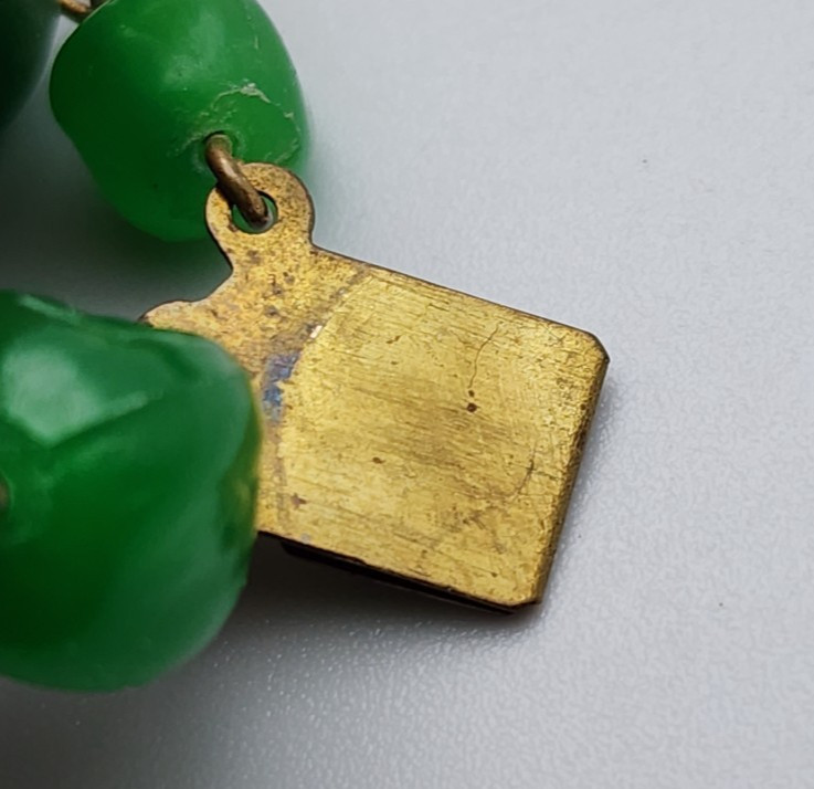 Vtg Green Austrian Crystal Molded Acrylic Bead Necklace 2 Strand 1950s Gold Tone gallery