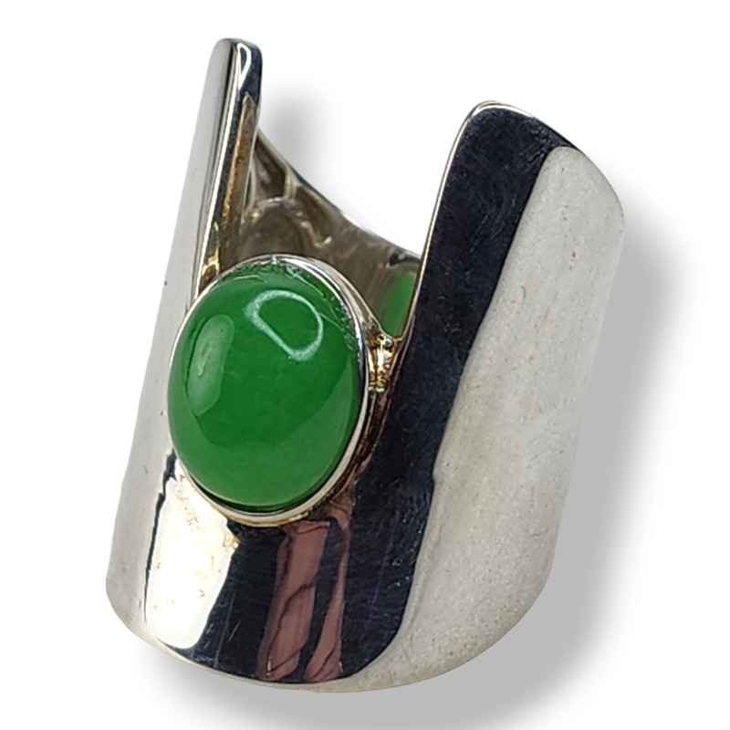 Argentium Silver 935 and Jade Statement Ring Size 10.25 Signed