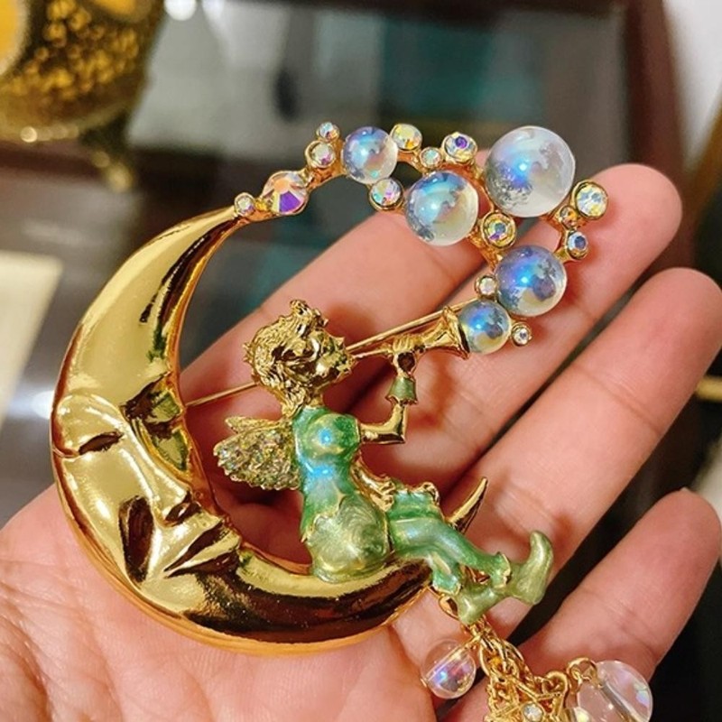 Vintage Art Nouveau Brooch Style Fairy Beauty Shawl Pin Pendant Jewelry Unique gallery