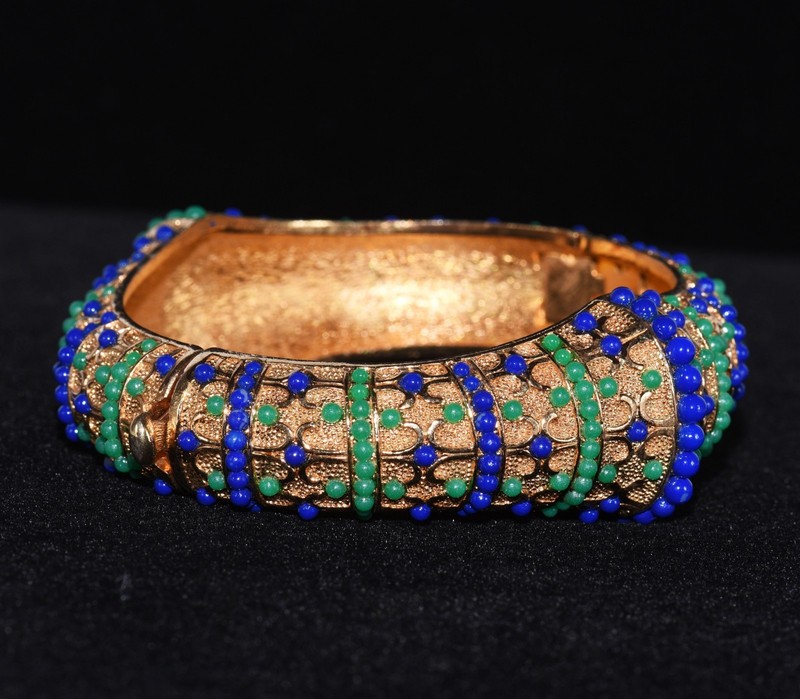 Sublime BOUCHER Navy BLUE and Forest GREEN Beaded GOLDTONE BANGLE Bracelet gallery