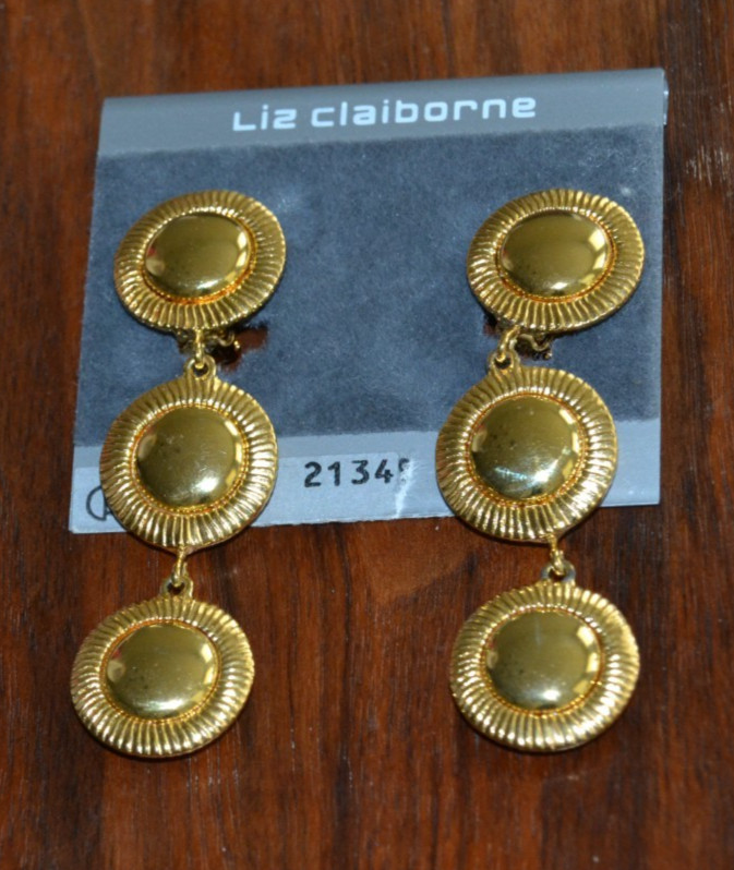 Vintage LIZ CLAIBORNE Gold Tone Long Dangle 2 3/4m in. Clip On Circles Earrings