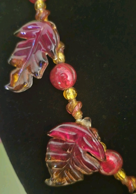 Vintage Red & Gold Glass Leaf & Glass Beaded Necklace W/ Gold Tone Leaf Clasp gallery