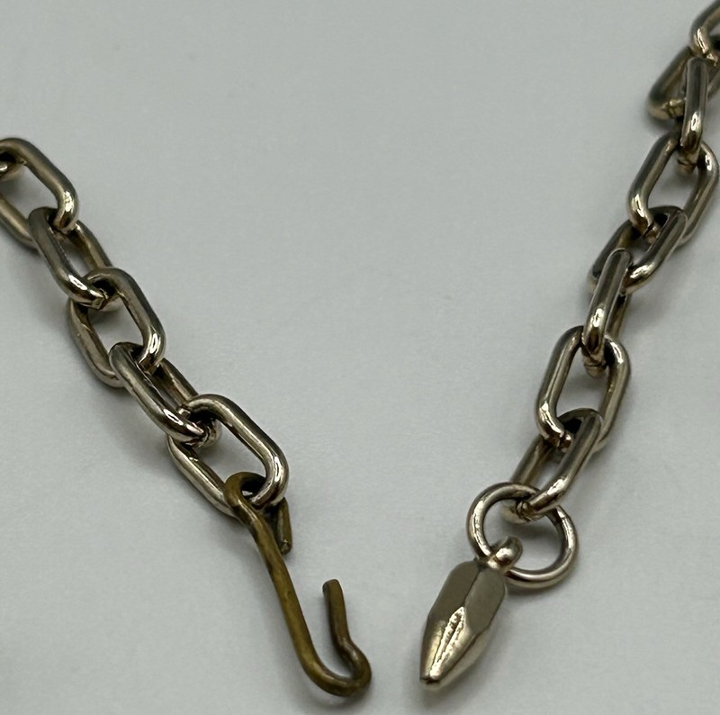 Vintage Barclay Thermoset Ribbed Leaves Necklace with Bracelet Set gallery