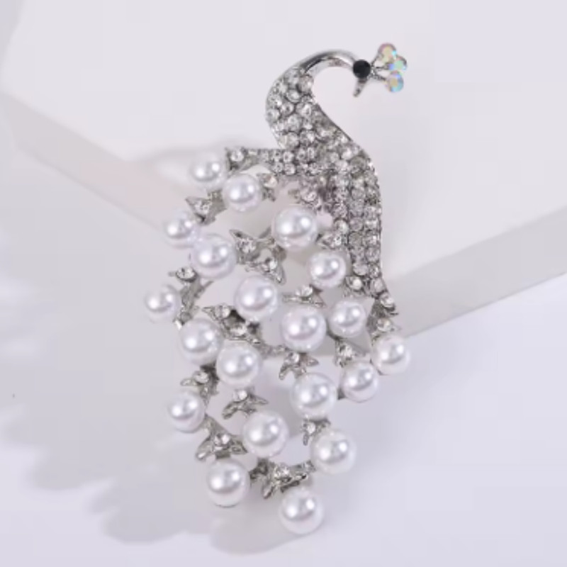 Vintage Style Peacock Bird Rhinestone Crystal White Bird Brooch Pin Pendant Gift gallery