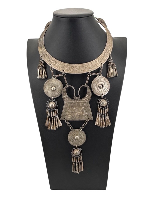 Vintage Tribal Bib Ceremonial Heavy Collar Statement Silver Tone Metal Necklace