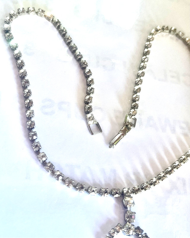 Jewelry Necklace Collar Heart Choker Rhinestone Silver Tone 16” Length VINTAGE gallery