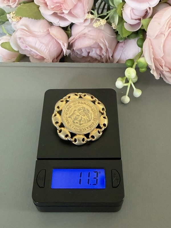 VINTAGE PAOLO GUCCI GOLD COIN Round CLIP ON EARRINGS SIGNED RUNWAY gallery