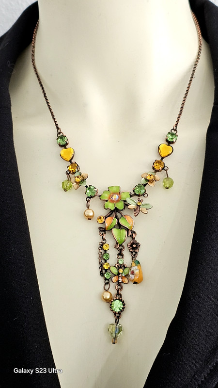 Beautiful copper chain metal necklace green, yellow enamel 18” NWOT