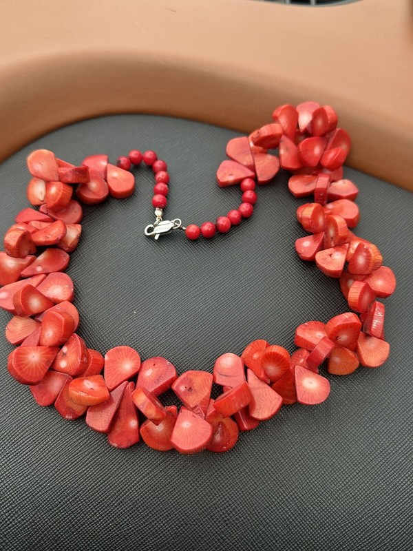 Vintage Coral Red Clasp Necklace 140gr