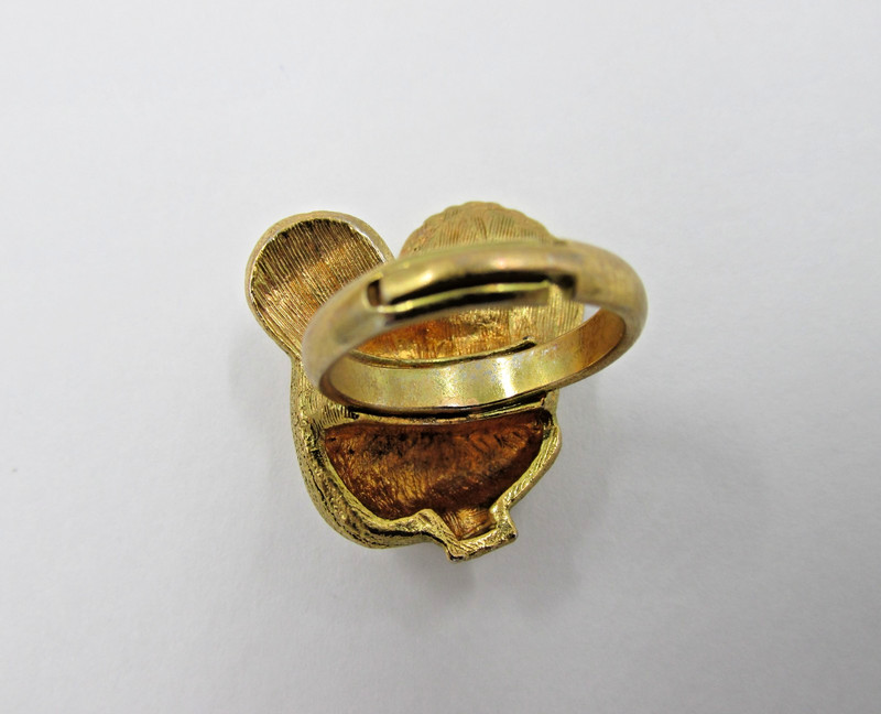 Unique Vintage Cartoon Mouse Ring Brushed Gold Tone Rhinestone Eyes Size 5 gallery