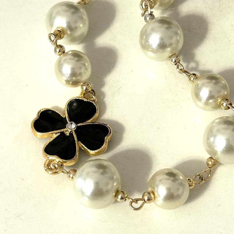 Faux Pearl Station Necklace Clover Iridescent Beads Designer Look 31” Chic gallery