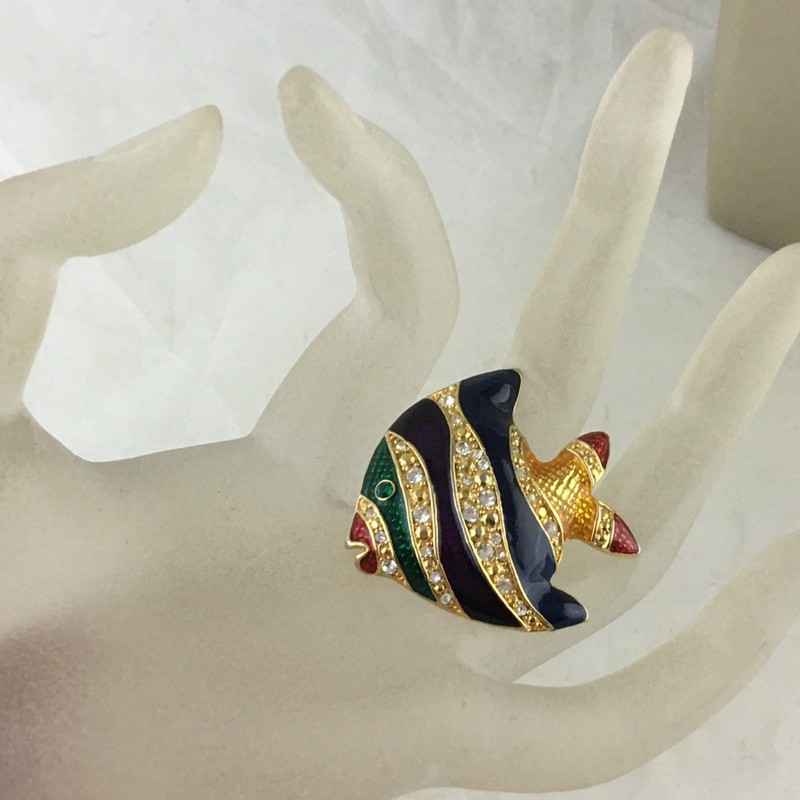 VINTAGE GOLD PLATED BROOCH/PIN NAVY BLUE/PURPLE/GREEN ENAMEL GLASS FISH gallery