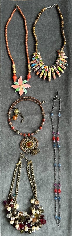 Costume Jewelry Lot - over 100 necklaces weighing over 10 lbs gallery
