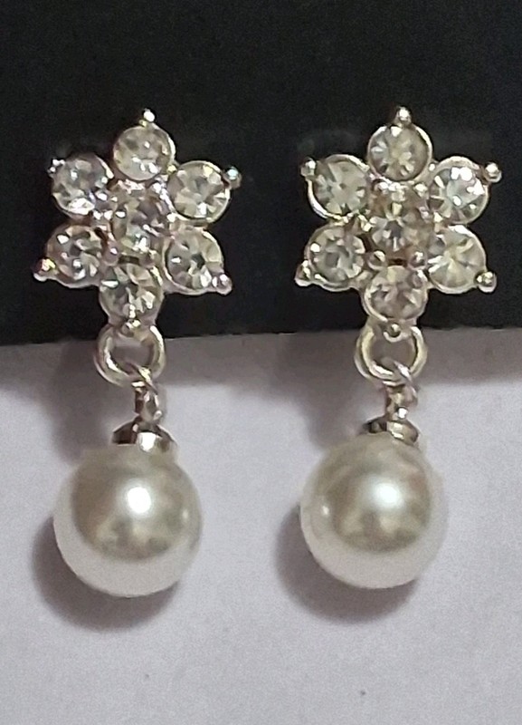 Flower clear crystal rhinestone & faux pearl dangle drop clip on earrings, …