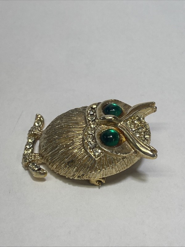 Vintage Gold-Tone Owl Brooch Pin with Green Glass Eyes Clear Rhinestone Accents gallery