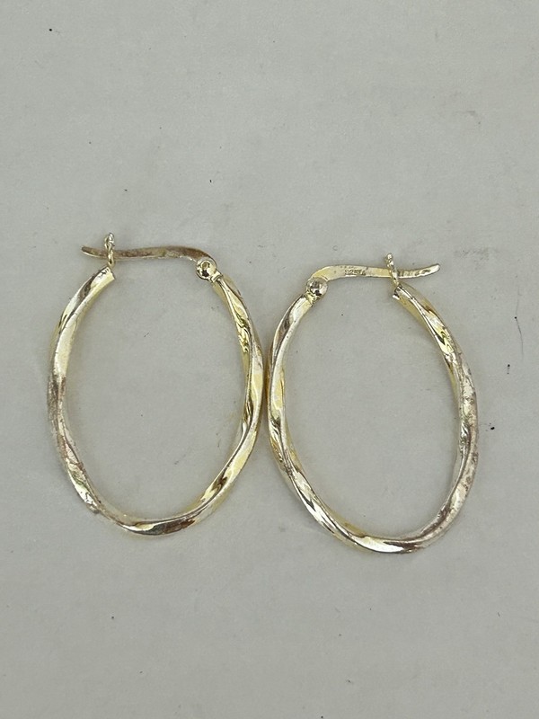 Elegant Vintage Sterling Silver Earrings Hoop Style E3